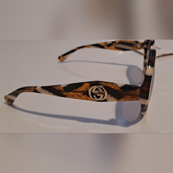 Gucci Round-Frame Animal print authentic - Picture 4 of 16